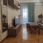 Karanoshouse * Edessa