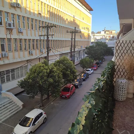 Karanoshouse Apartmán *