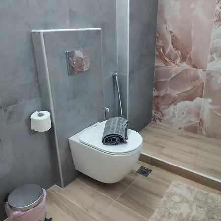 شقة Karanoshouse *