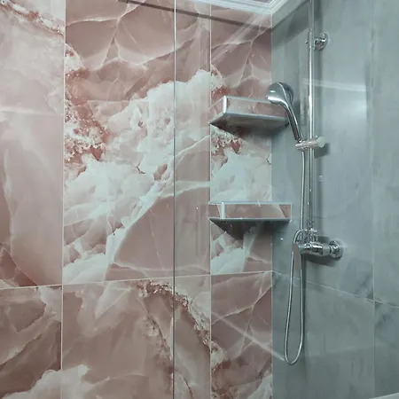 Karanoshouse * إذيسا