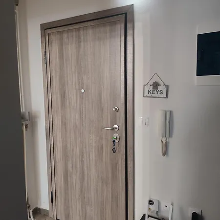 Karanoshouse Apartmán
