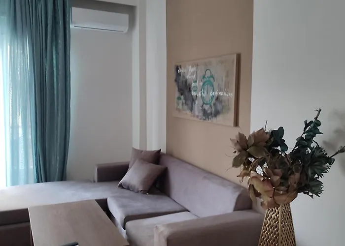 Karanoshouse 埃泽萨